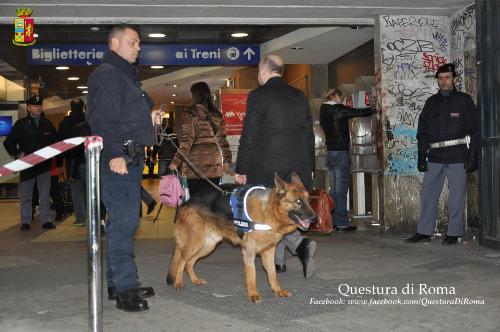 Arrestato ad Ostia un appassionato di moto e di stupefacenti