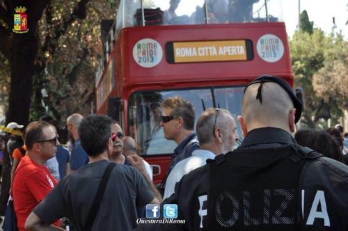 Fermati dalla polizia attivisti di Forza Nuova al Roma Pride