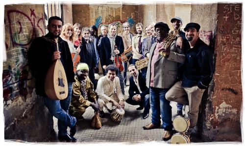 L’Orchestra di Piazza Vittorio a Villa Ada e al Womad Festival