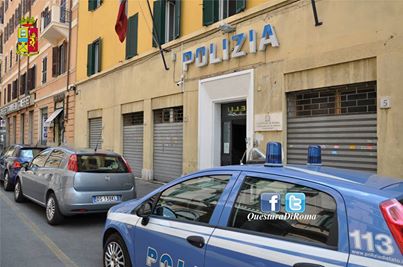 Esquilino, intervengono per la musica alta e gli trovano droga in casa: arrestato 19enne