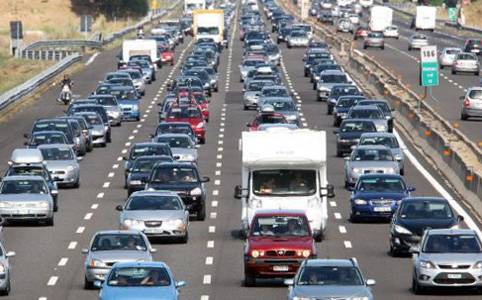 Aumenta il traffico sulle strade: Gra ancora da record