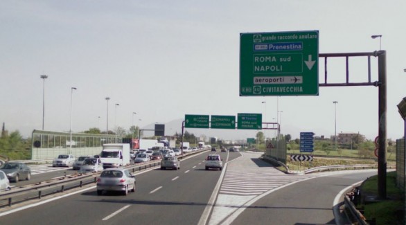 Roma-Fiumicino e Gra al buio: quando il pericolo corre su strada