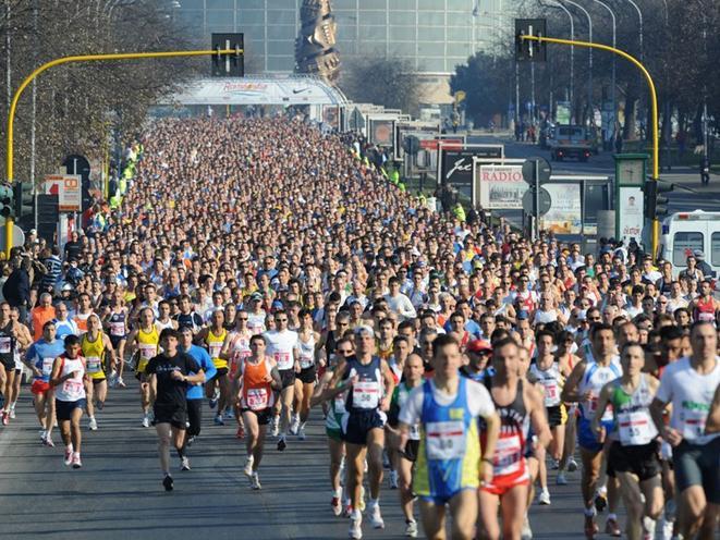 Alla Maratona di Roma correranno volontari Cri e migranti