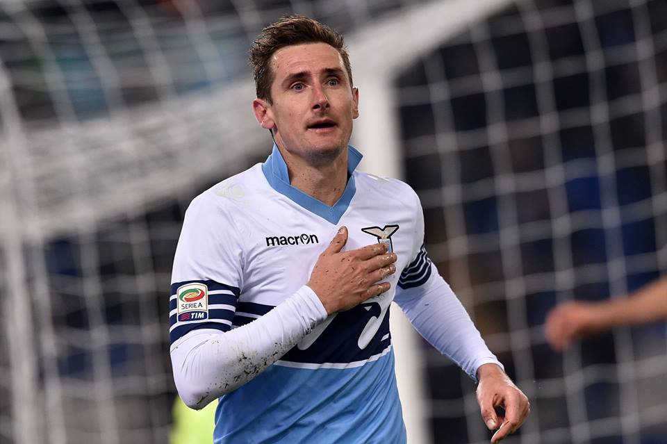 Un altro anno di Klose alla Lazio: “Ragioni di cuore”