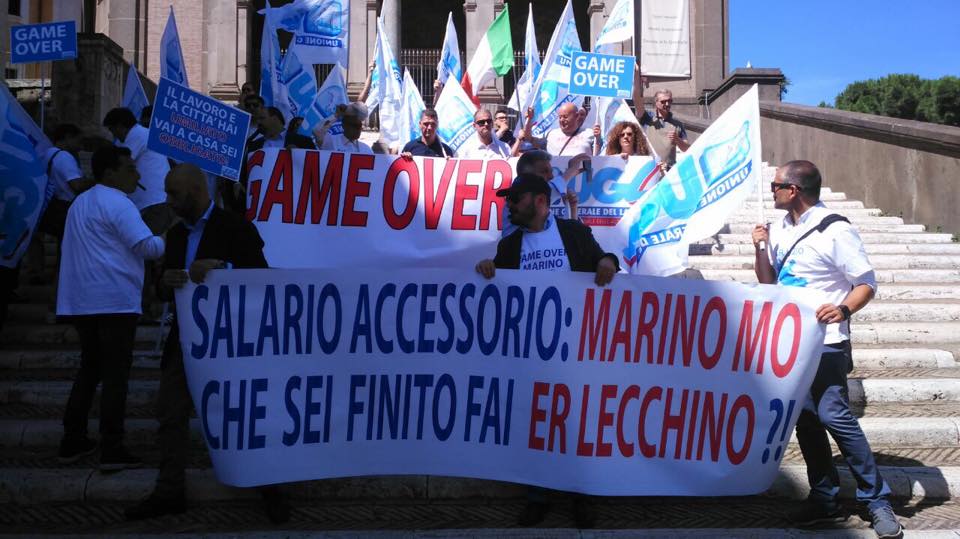 Salario accessorio, in piazza del Campidoglio la protesta lavoratori Ugl – FOTO