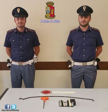 Beccato ladro d’auto: non si accorge del gps di una 500