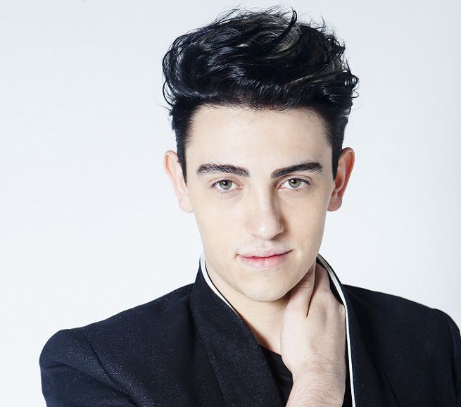 Hit parade all’insegna di Sanremo. Michele Bravi in testa con le Anime di carta