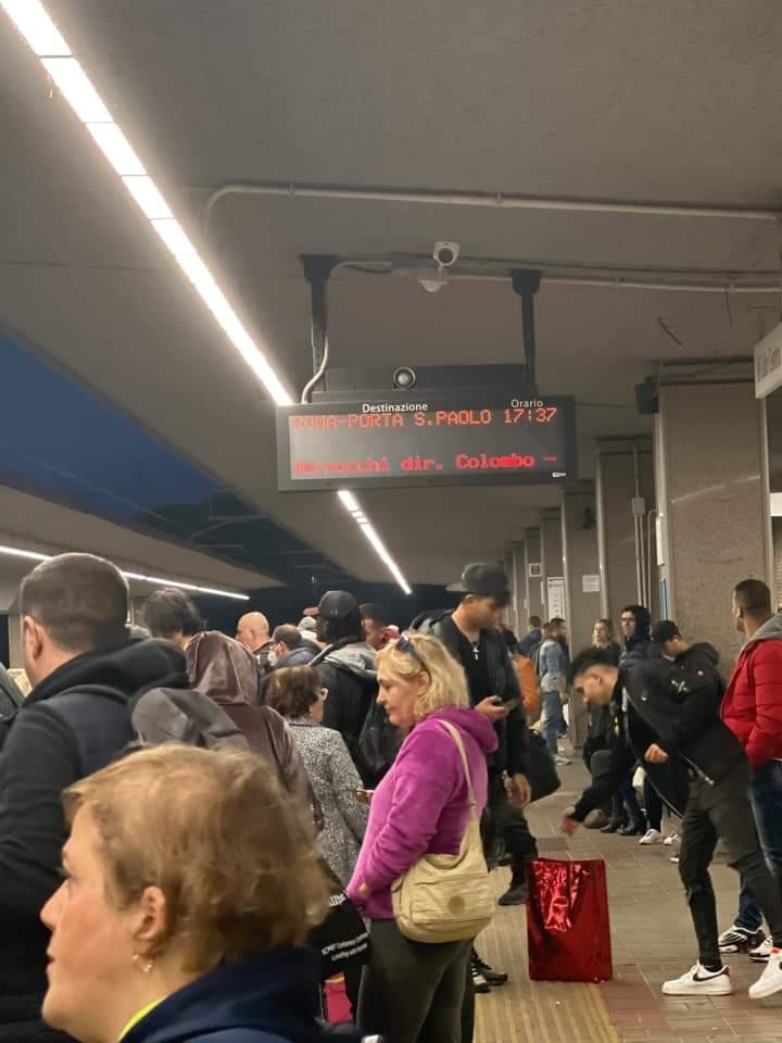 Metromare, Bruognolo (Lega): “2 ore ad aspettare il treno è vergognoso, Zingaretti doveva dimmettersi tempo fa”